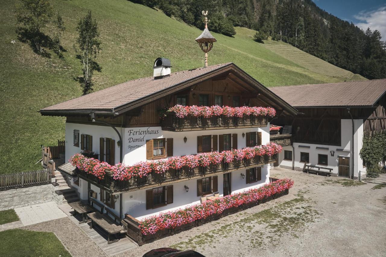 Ferienhaus Daniel Racines Ngoại thất bức ảnh